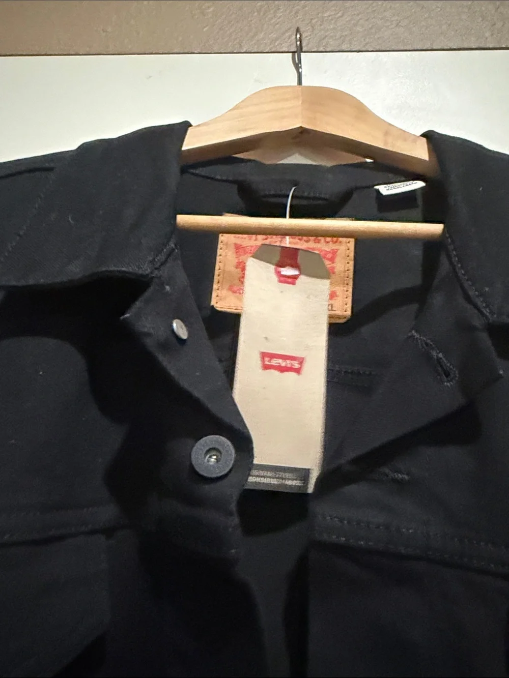 Levi's Men's Black Button-Up Shirt Jacket - Picture 4 of 5